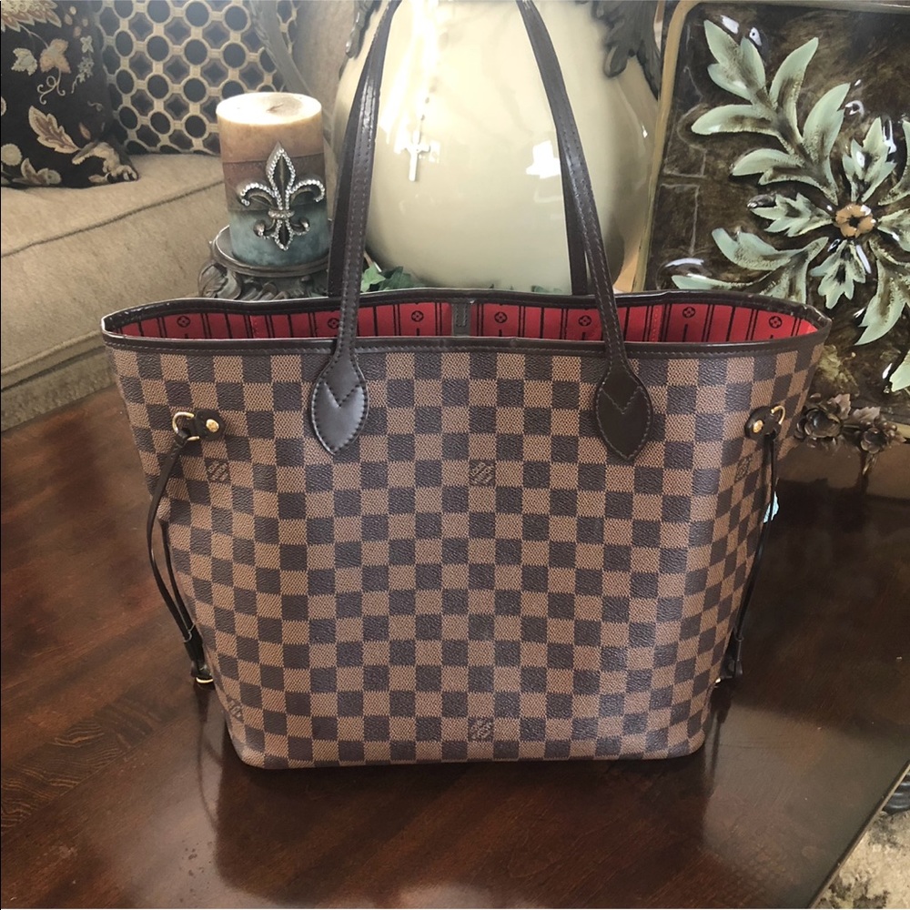 🌸Louise Vuitton Neverfull MM